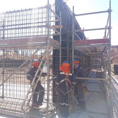 Encofrado-Metalico-Muros-de-Contencion-2